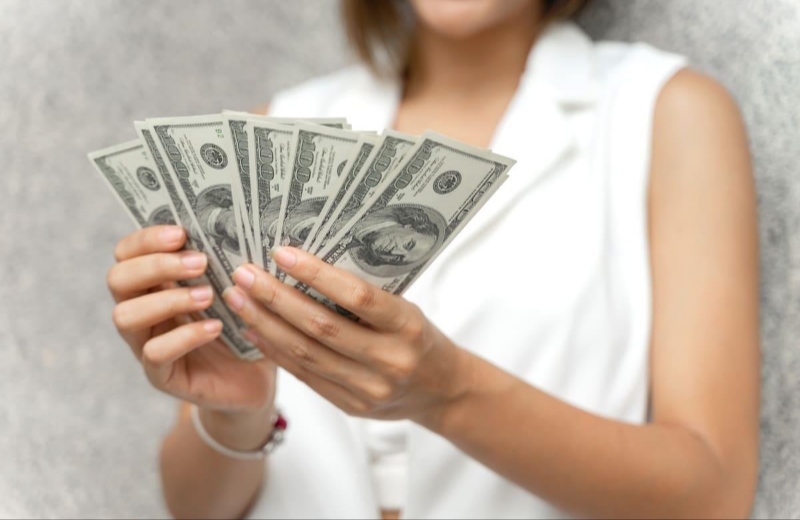 An illustration representing the word cash
