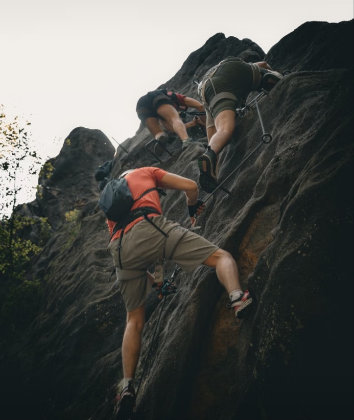 An illustration representing the word climb